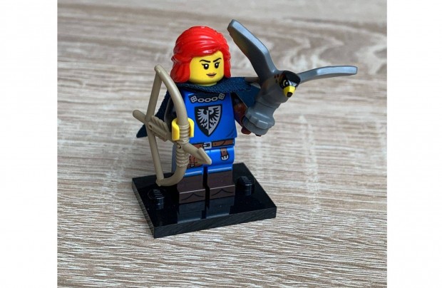 Lego Gyjthet Minifigura Series 24 - Falconer (71037)