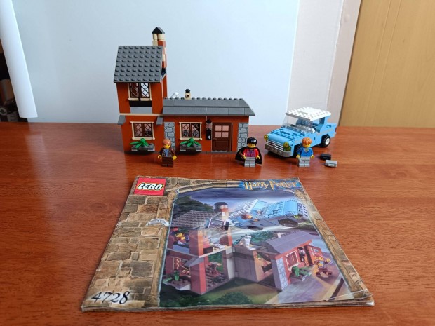 Lego Harry Potter 4728 - Excape from Privet Drive