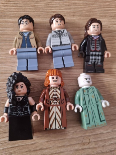 Lego Harry Potter a Hogwartsi csata minifiguri Voldemorttal