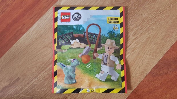 Lego Jurassic World 122409 Robert Muldoon raptorral