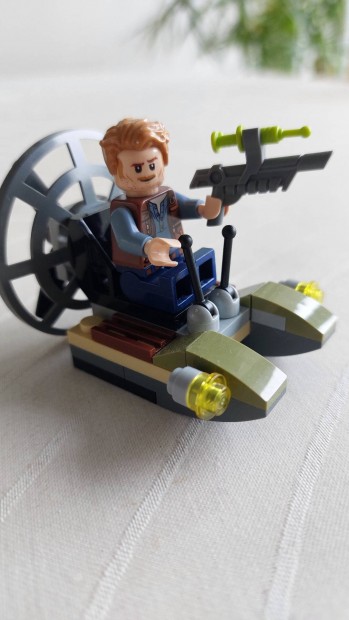 Lego Jurassic world-Owen whit airboat