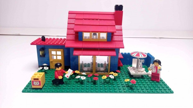 Lego Legoland 6372 Vrosi hz (Hasznlt Kszlet)