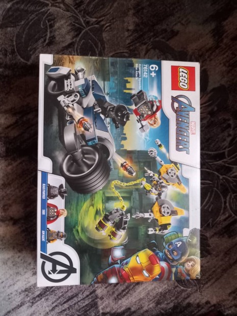 Lego Marvel Avengers 76142
