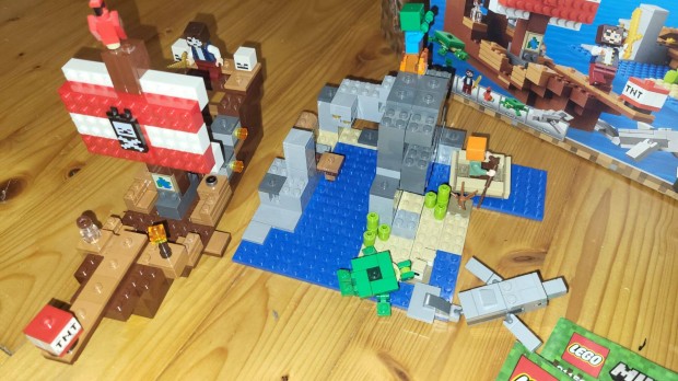 Lego Minecraft 21152