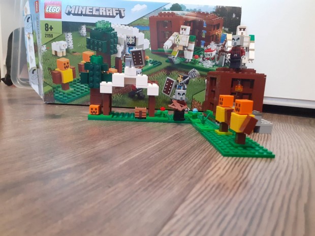 Lego Minecraft 21159 Fosztogató őrtorony