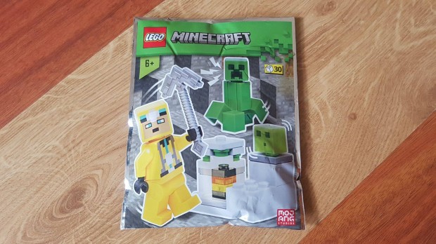 Lego Minecraft 662302 Cave Explorer, Creeper and Slime