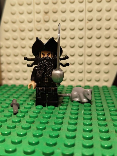 Lego Minifigure- Feketeszakll