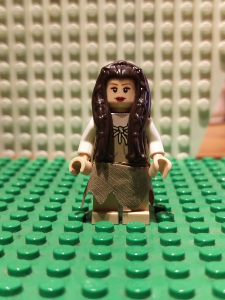 Lego Minifigure- princess Leila ewok falu