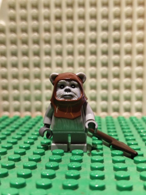 Lego Minifigure-ewok vezr