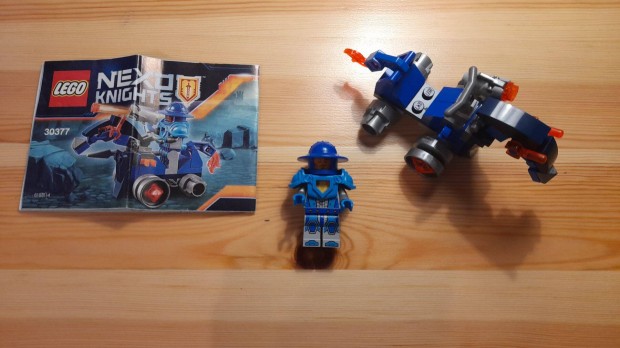 Lego Nexo Knights 30377 elad kvl llapotban