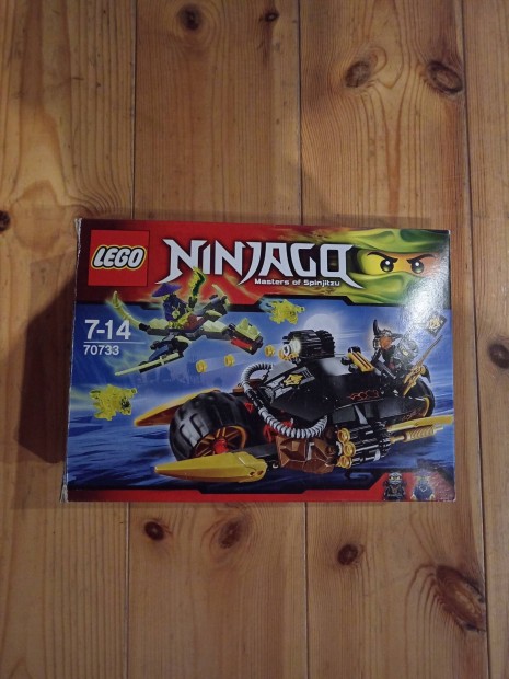 Lego Ninjago 70733 / Rombol motor