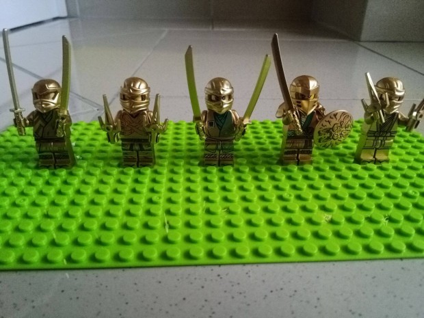 Lego Ninjago Arany mini figura 5 db egytt , Golden Dragon Ninjago