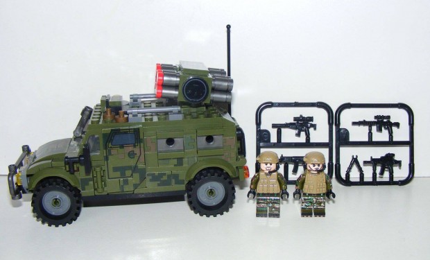 Lego SWAT katonai Hummer Humvee Jeep 270db + 2db katona j