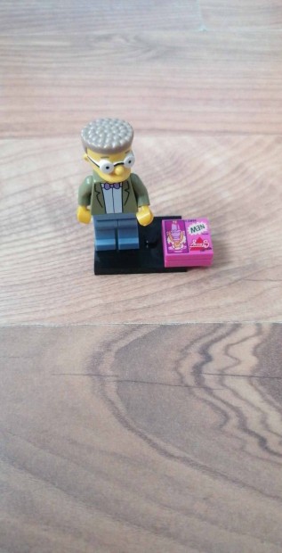 Lego Simpson csald figura - (sim041) j