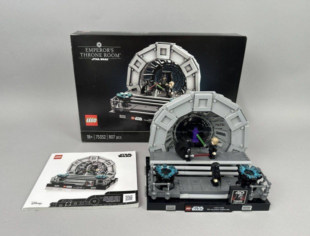 Lego Star Wars 75352 - Csszri trnterem