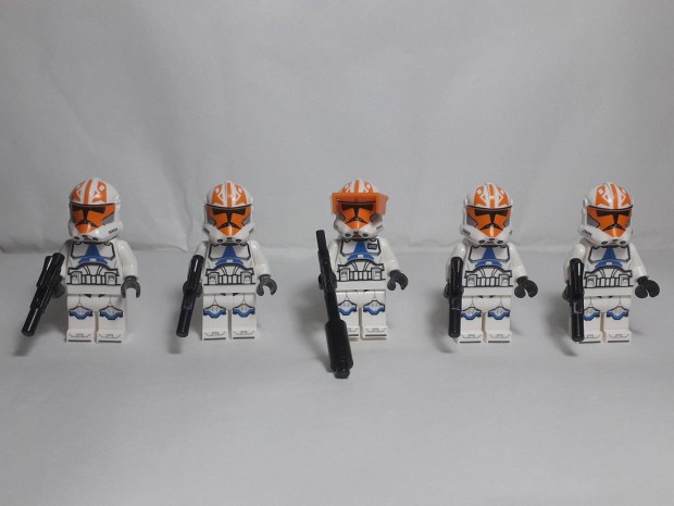 Lego Star Wars 75359 Clone Captain Vaughn minifigura + 4 Clones 2023