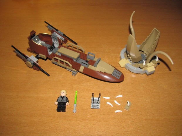 Lego Star Wars 9496 szett: Desert Skiff (2012) hinyos