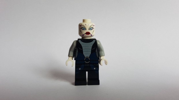Lego Star Wars Asajj Ventress minifigura sw0318