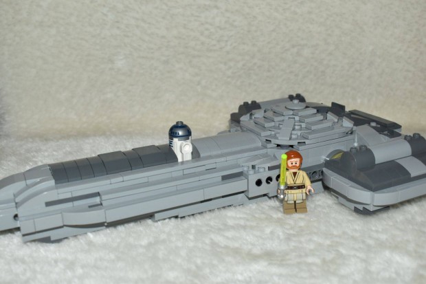 Lego Star Wars egyedi űrhajó
