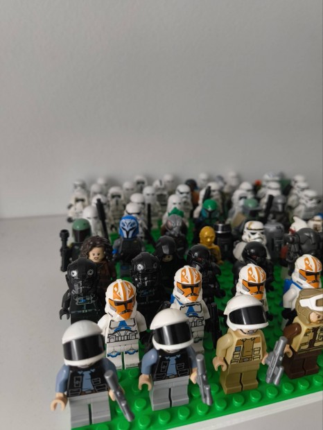 Lego Star Wars minifigurk 80 db