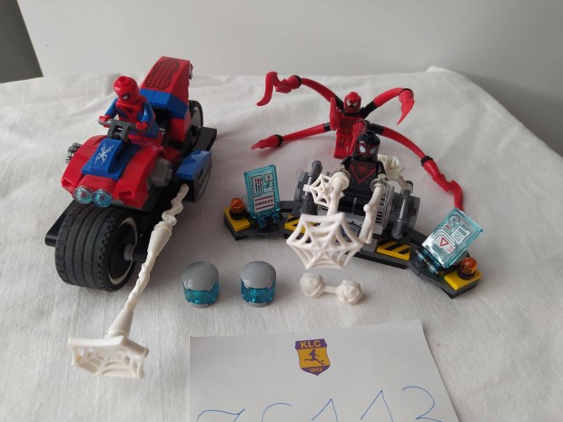 Lego Super Heroes 76113 - Pkember motoros mentse szp llapotban