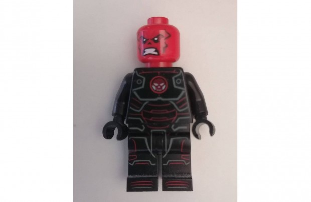 Lego Super Heroes Iron Skull minifigura