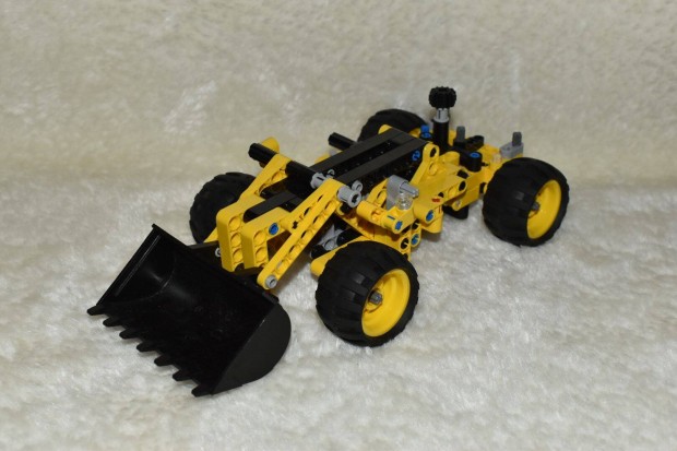 Lego Technic 42004 (Mini markol)