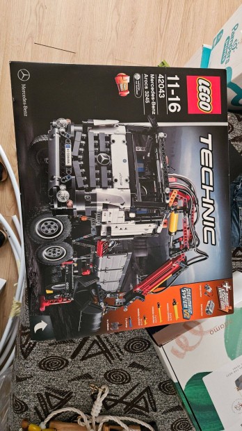 Lego Technic 42043 Mercedes Arocs