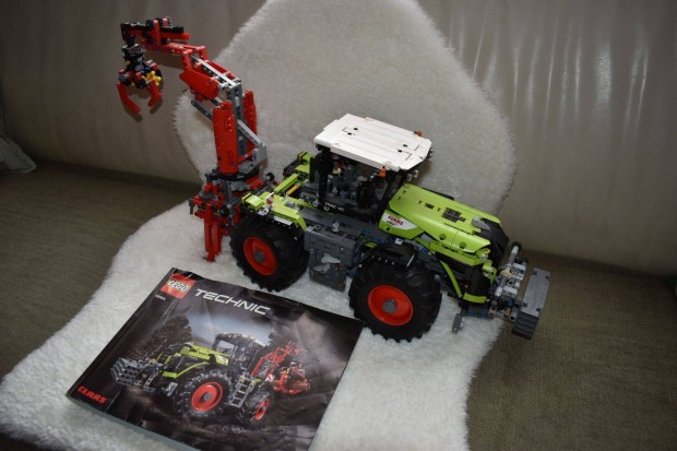 Lego Technic 42054 (Claas Xerion 5000 Traktor)