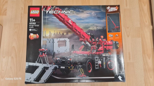 Lego Technic 42082 Daru, új, bontatlan