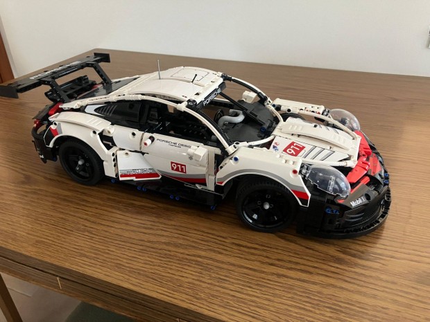 Lego Technic 42096 Porsche elad