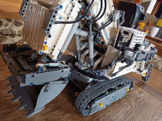 Lego Technic 42100 Liebherr 9800