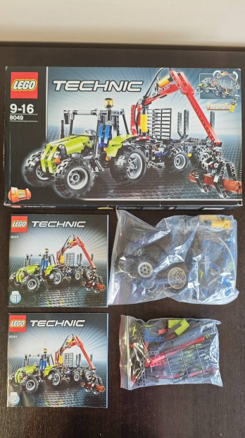 Lego Technic 8049 Tractor with Log Loader