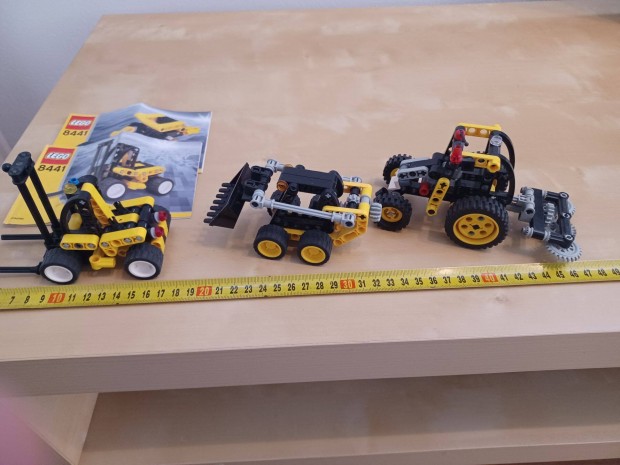 Lego Technic 8441 Targonca, 8418 Bobcat, 8281 Traktor, Elad�!