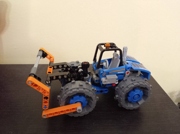 Lego Technic Dozer 42071