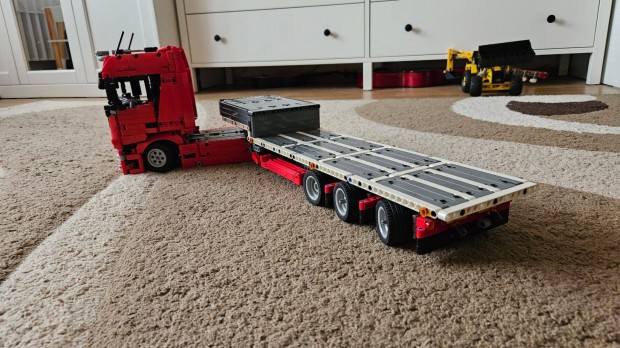 Lego Technic Scania kamion s trailer