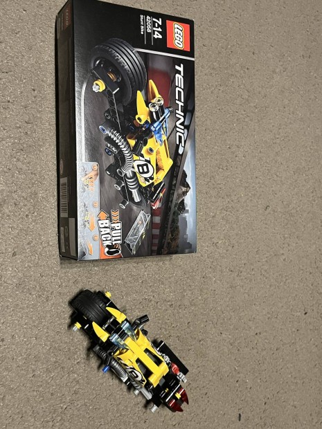 Lego Technic motor 42058