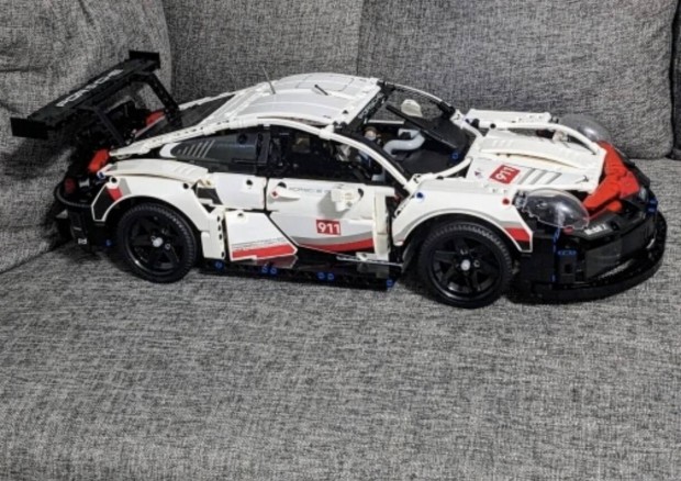 Lego Technology Porsche 911 RSR (doboz nlkl)