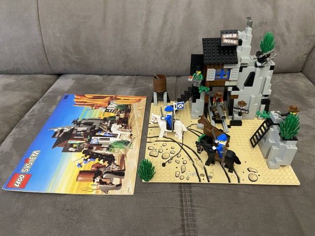 Lego Western 6761 Bandit'a Secret Hide-Out