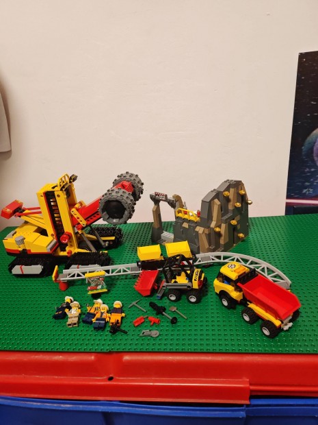 Lego  60188 bnya szakrti terlet 