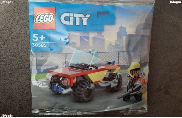 Lego city 30585 tzolt kocsi aut s minifigura polybag figura sw j