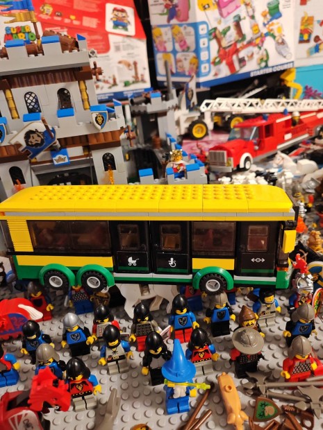 Lego city zld srga busz 