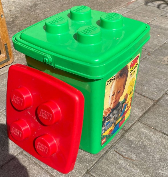 Lego doboz resen tad