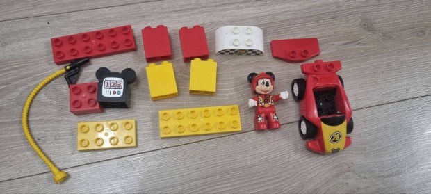 Lego duplo Mickey egr versenyautja 10843