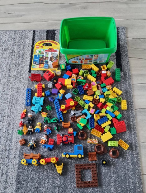 Lego duplo csomag figurk , jrmvek , kockk szp llapotban eladk!