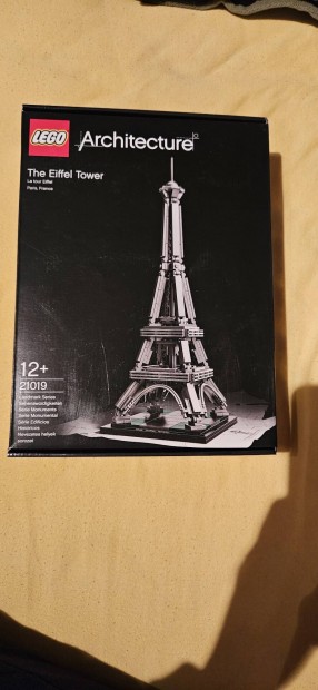 Lego eiffel torony bontatlan doboz