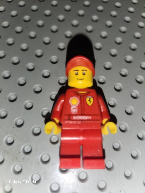 Lego ferraris csapat tag minifigura 