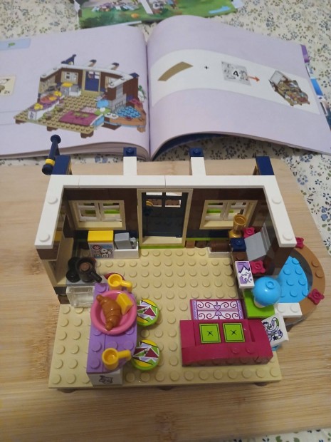 Lego friends