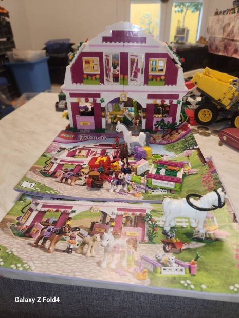 Lego friends lovastanya gyonyor