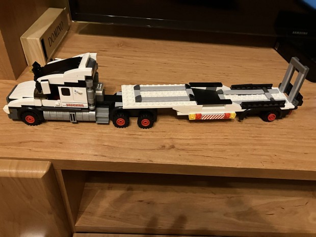 Lego kamion + autszllt utnfut 40cm
